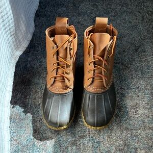 Women’s LL Bean “Bean Boots” EUC